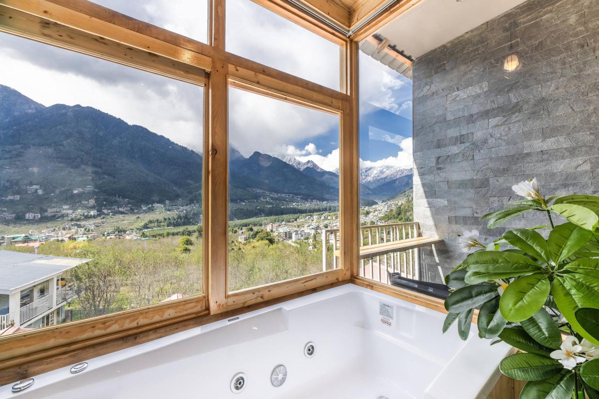 ホテル Echor Himalayan Heights Luxe Manali エクステリア 写真