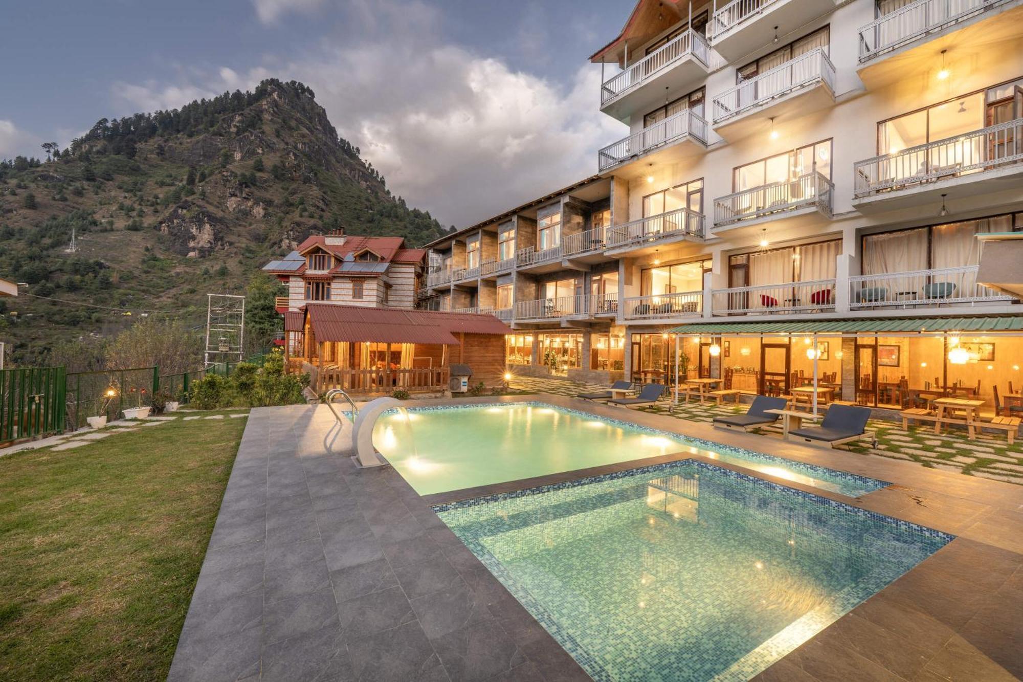 ホテル Echor Himalayan Heights Luxe Manali エクステリア 写真