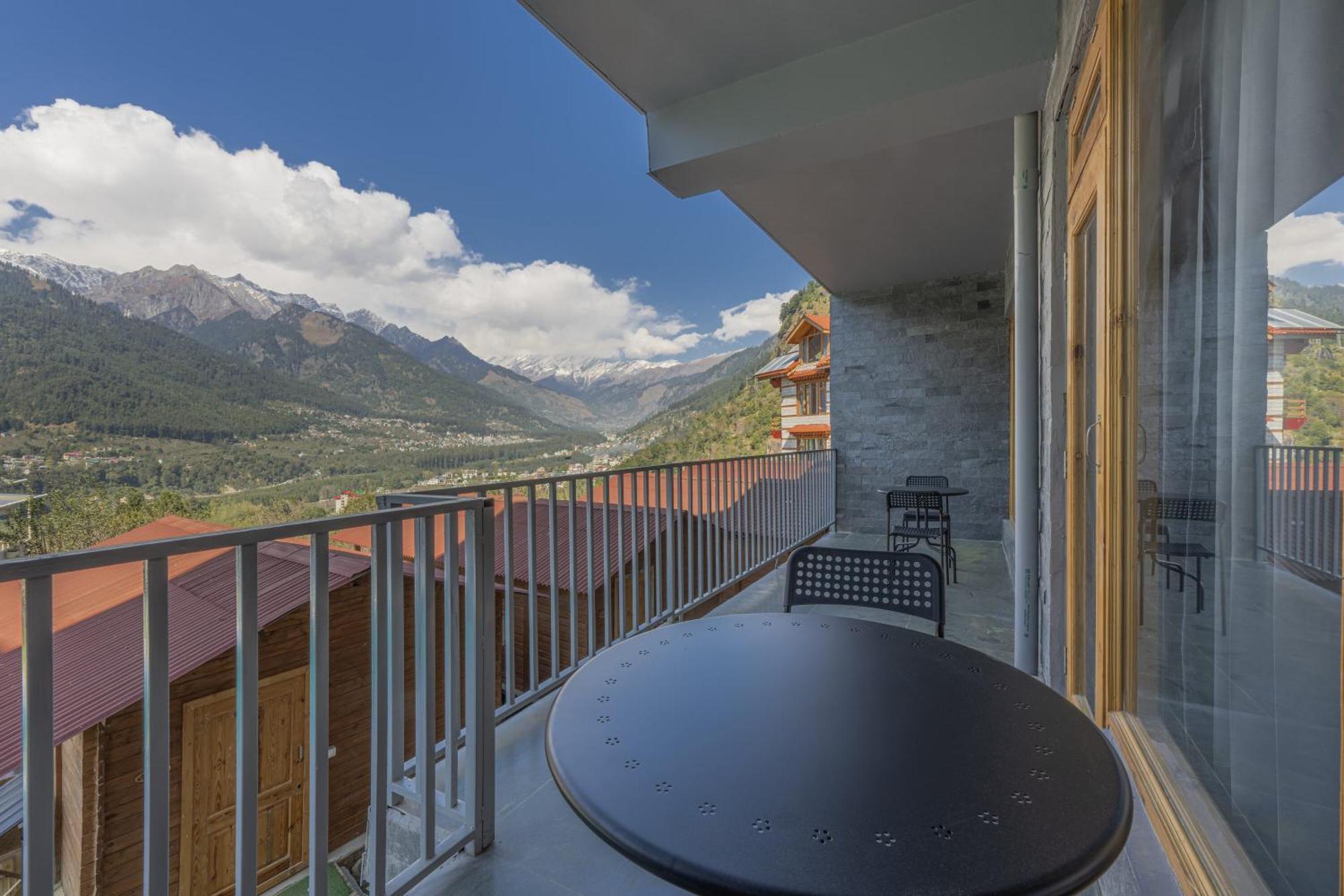 ホテル Echor Himalayan Heights Luxe Manali エクステリア 写真