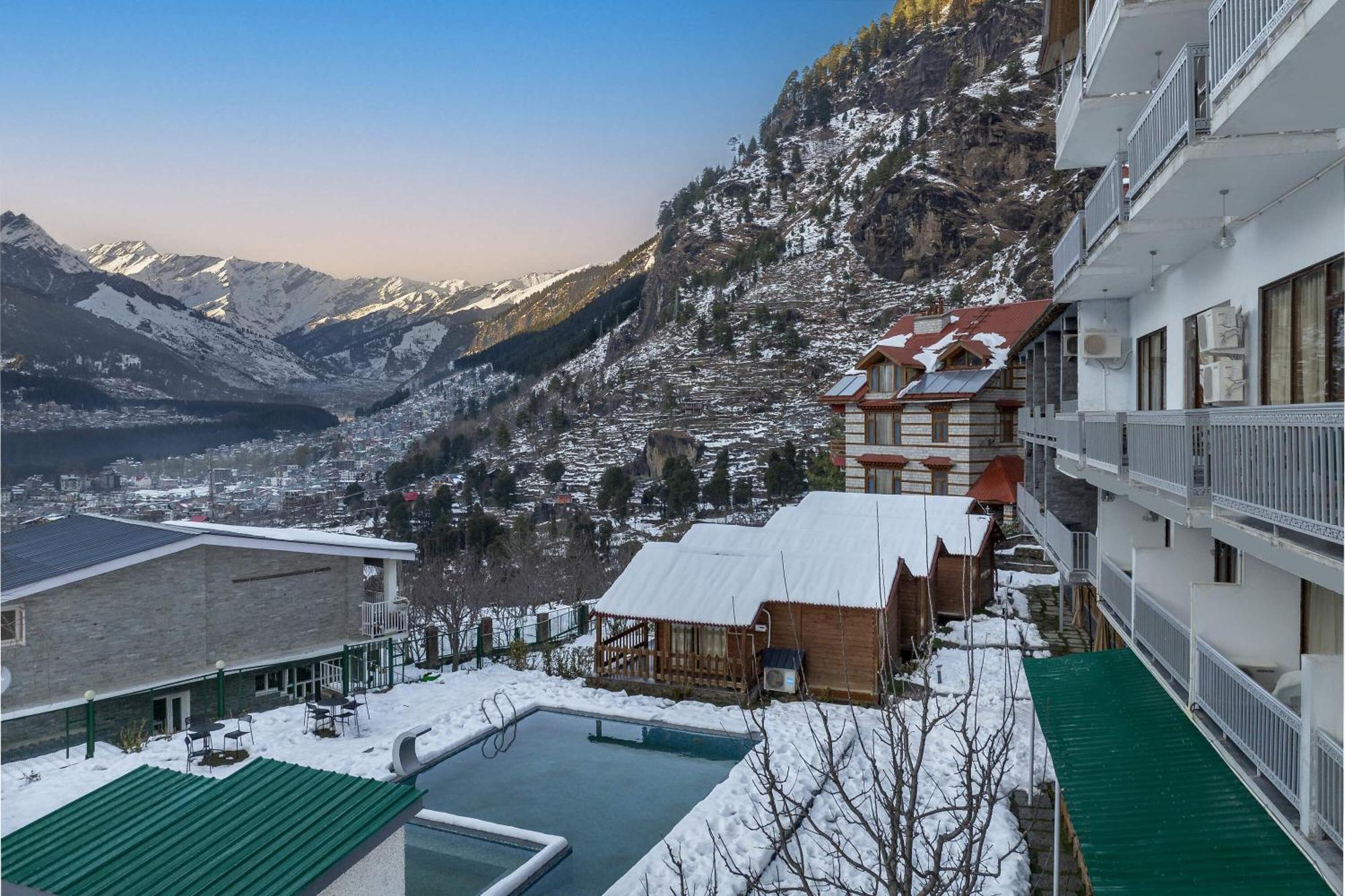 ホテル Echor Himalayan Heights Luxe Manali エクステリア 写真