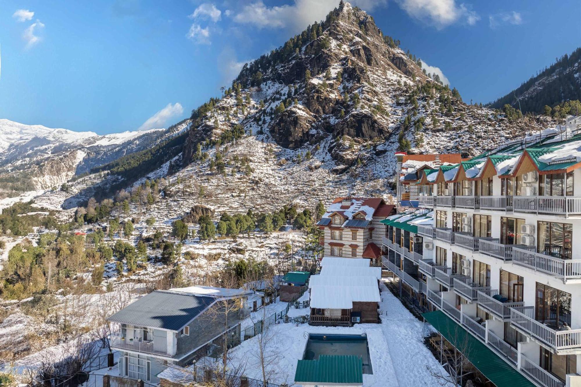 ホテル Echor Himalayan Heights Luxe Manali エクステリア 写真